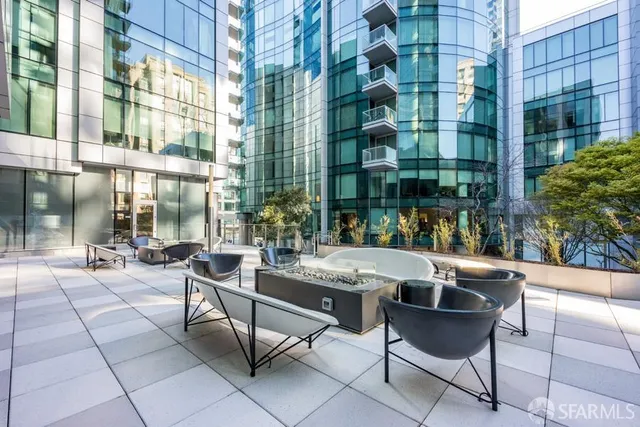 $7,000 | 301 Main Street, Unit 5G, San Francisco, CA 94105