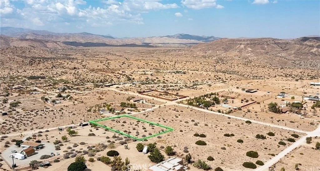 5545 Red Ryder Road Pioneertown, CA 92268 - Photo 5 of 16
