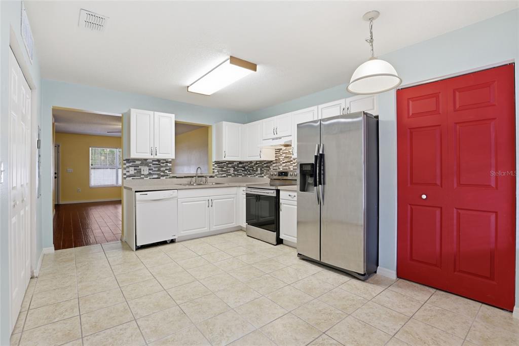 2348 Southwest 42nd Drive, Unit 153 Gainesville, FL 32607 - Photo 13 of 28