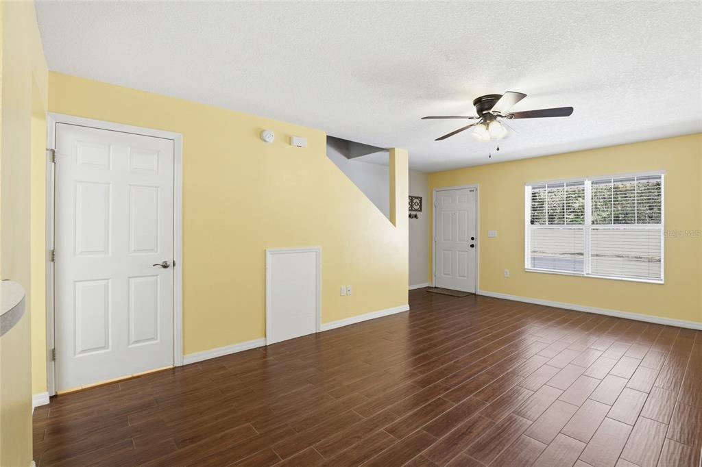 2348 Southwest 42nd Drive, Unit 153 Gainesville, FL 32607 - Photo 5 of 28