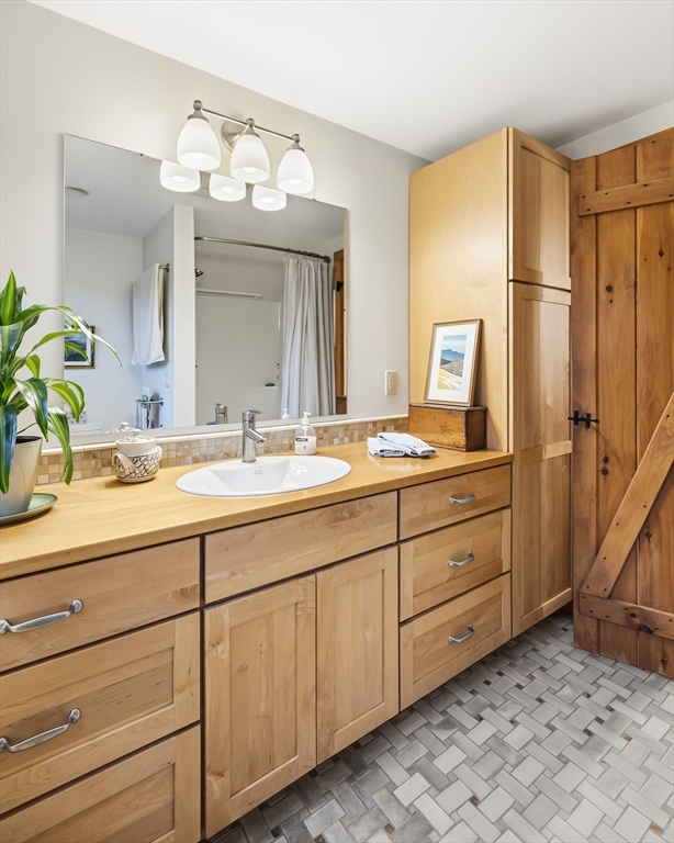 66 Cave Hill Road Leverett, MA 01054 - Photo 17 of 42