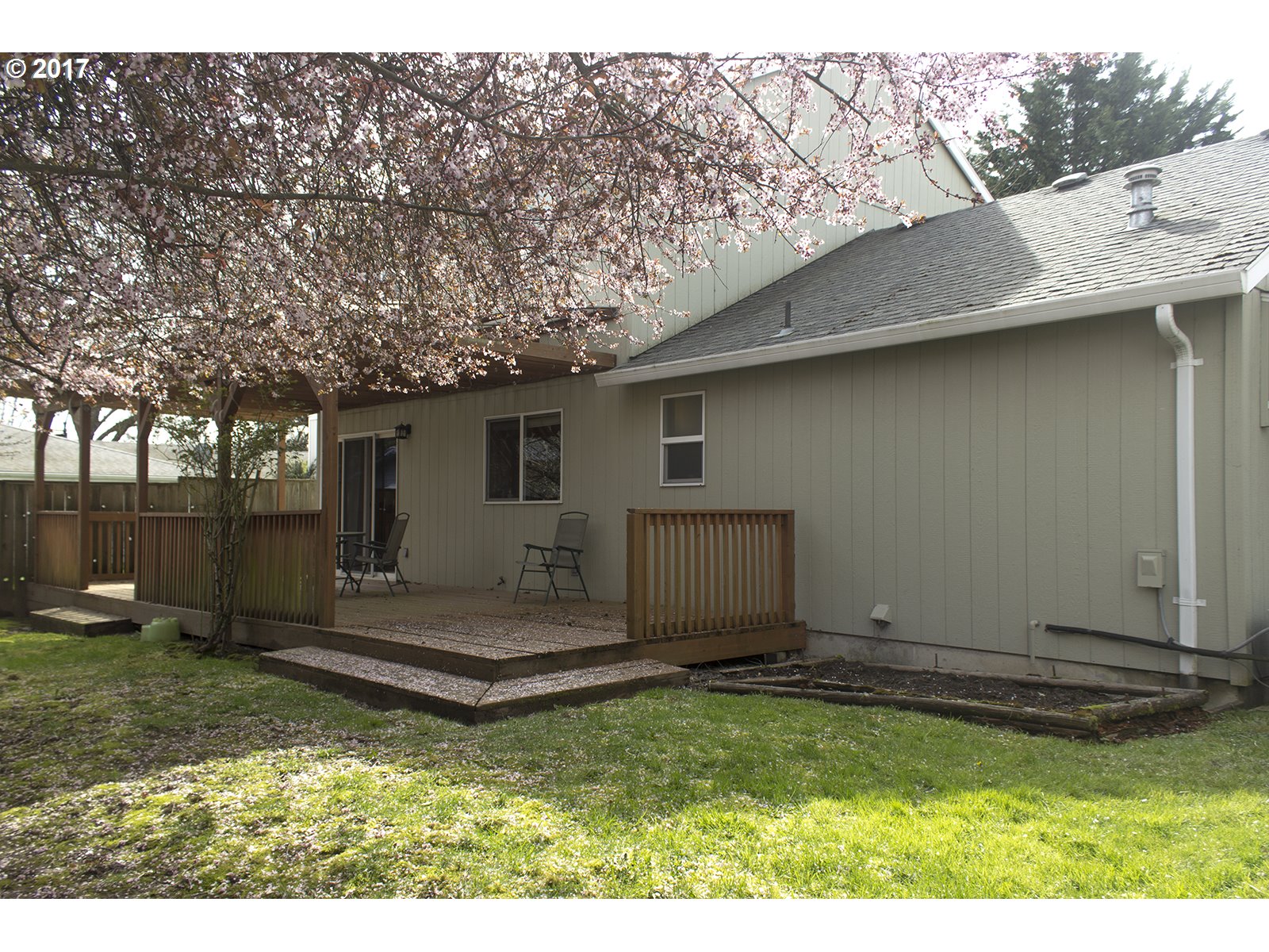 612 Villa Road Newberg, OR 97132 - Photo 14 of 14 Backyard