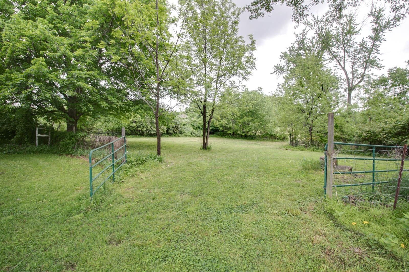 1428 Hettick Road Greenfield, IL 62044 - Photo 30 of 63 Gallery Image 30