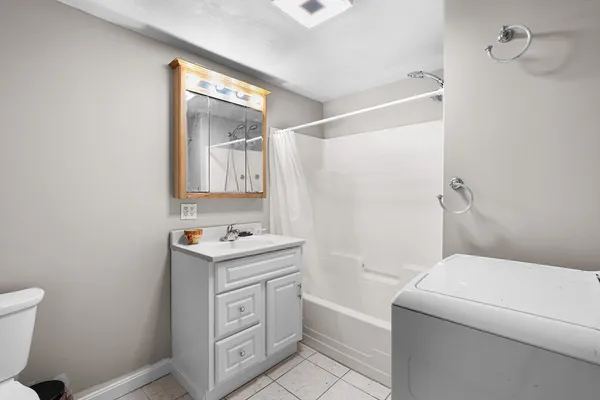 $550,000 | 20 School Street, Rehoboth, MA 02769