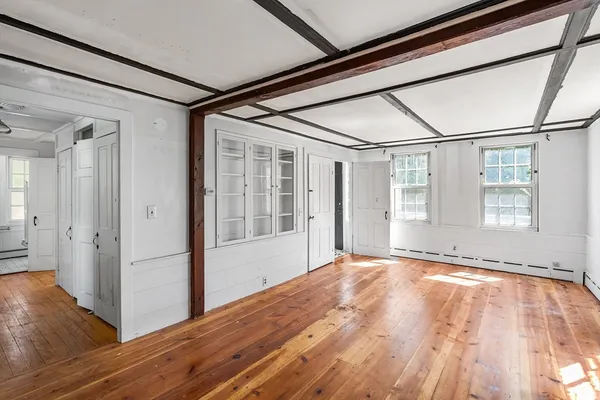 $550,000 | 20 School Street, Rehoboth, MA 02769