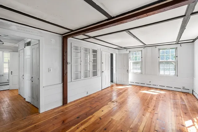 $550,000 | 20 School Street, Rehoboth, MA 02769