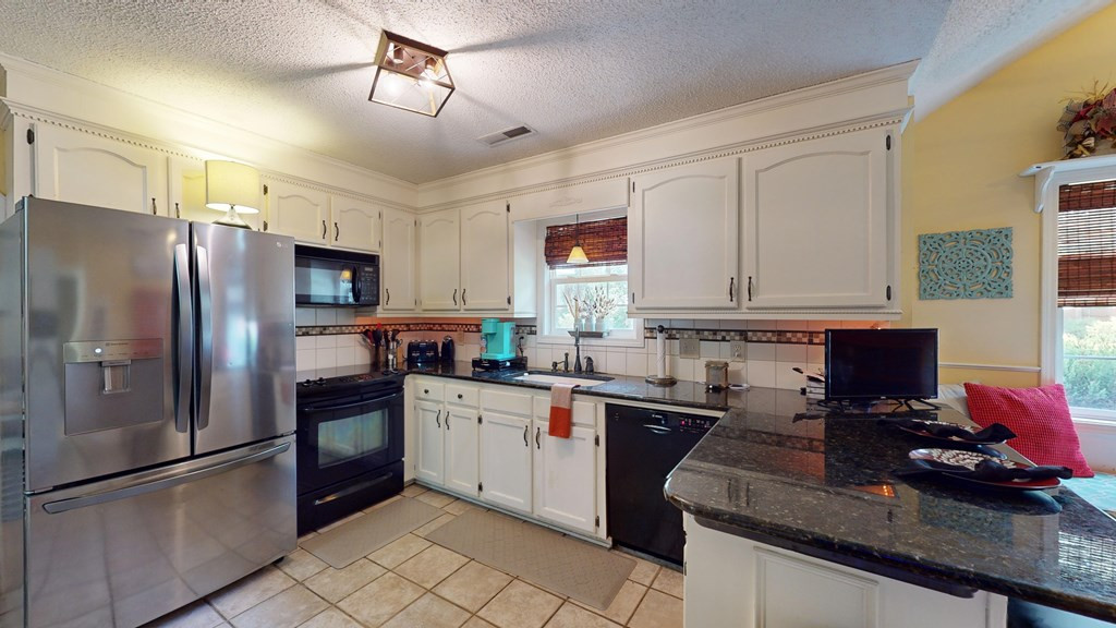 932 Saltwood Road Sumter, SC 29154 - Photo 13 of 50 Gallery Image 13