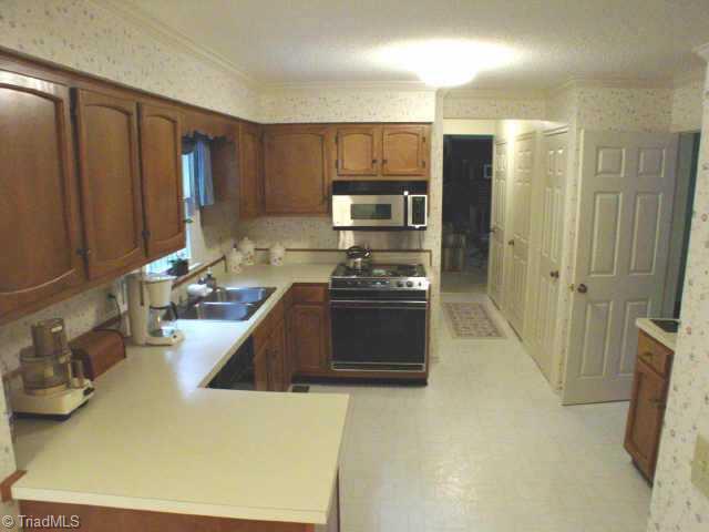 5202 Nantucket Road Greensboro, NC 27455 - Photo 3 of 4 Other.