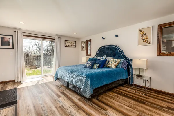 $849,900 | 1425 Skyline Drive, Cobden, IL 62920