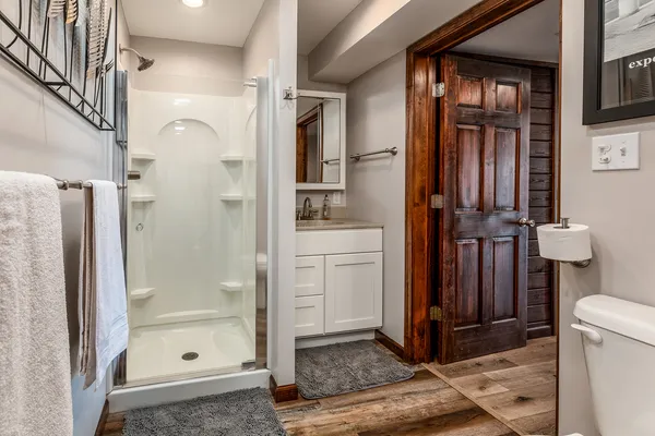 $849,900 | 1425 Skyline Drive, Cobden, IL 62920