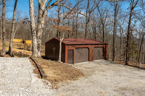 $849,900 | 1425 Skyline Drive, Cobden, IL 62920