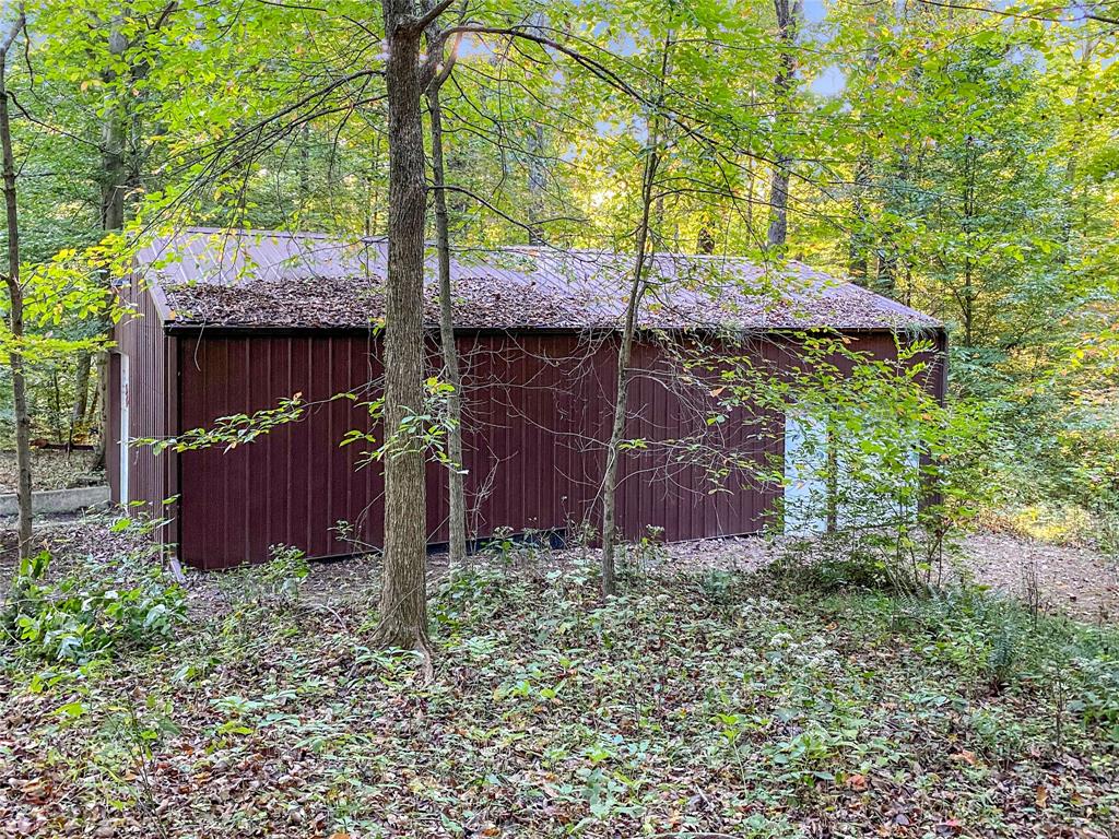 4015 Ballinger Road Martinsville, IN 46151 - Photo 15 of 20 Gallery Image 15