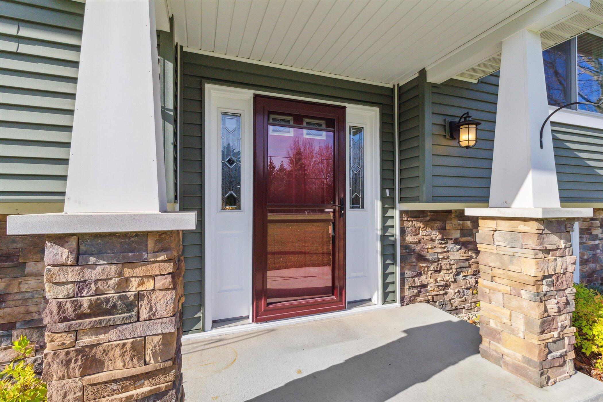 7090 Maynard Road Portland, MI 48875 - Photo 5 of 48 05-7090-Maynard-Rd-Portland-MI-48875-Win