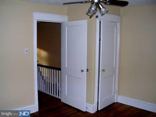 418 Glendale Road Upper Darby, PA 19082 - Photo 6 of 6