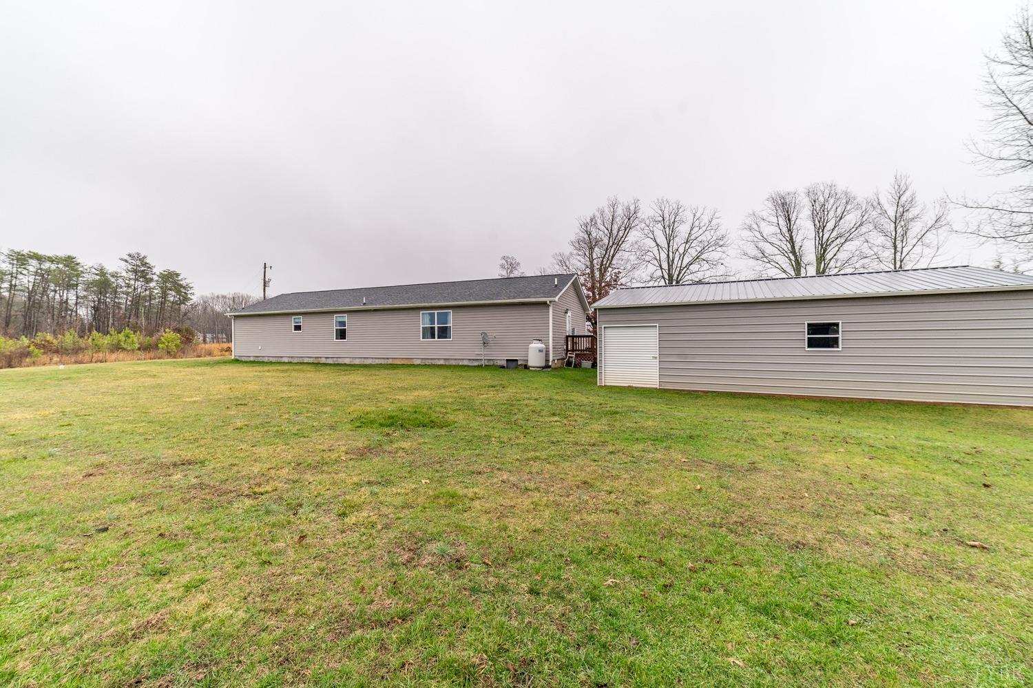 1721 Mohawk Road Gladys, VA 24554 - Photo 6 of 59 Gallery Image 6