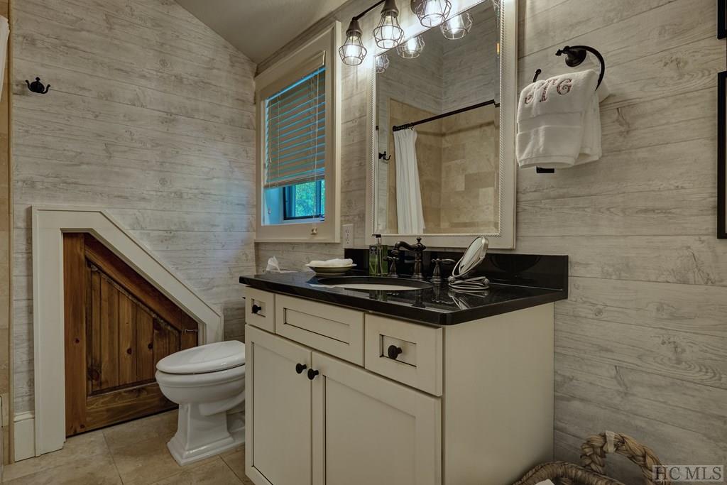 187 B Arrowhead Cottage Road Highlands, NC 28741 - Photo 15 of 20 Gallery Image 15