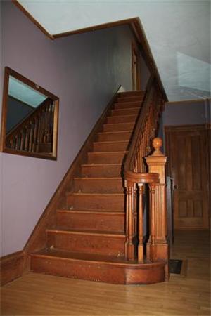 8 Summit Avenue Hull, MA 02045 - Photo 9 of 30 a view of entryway