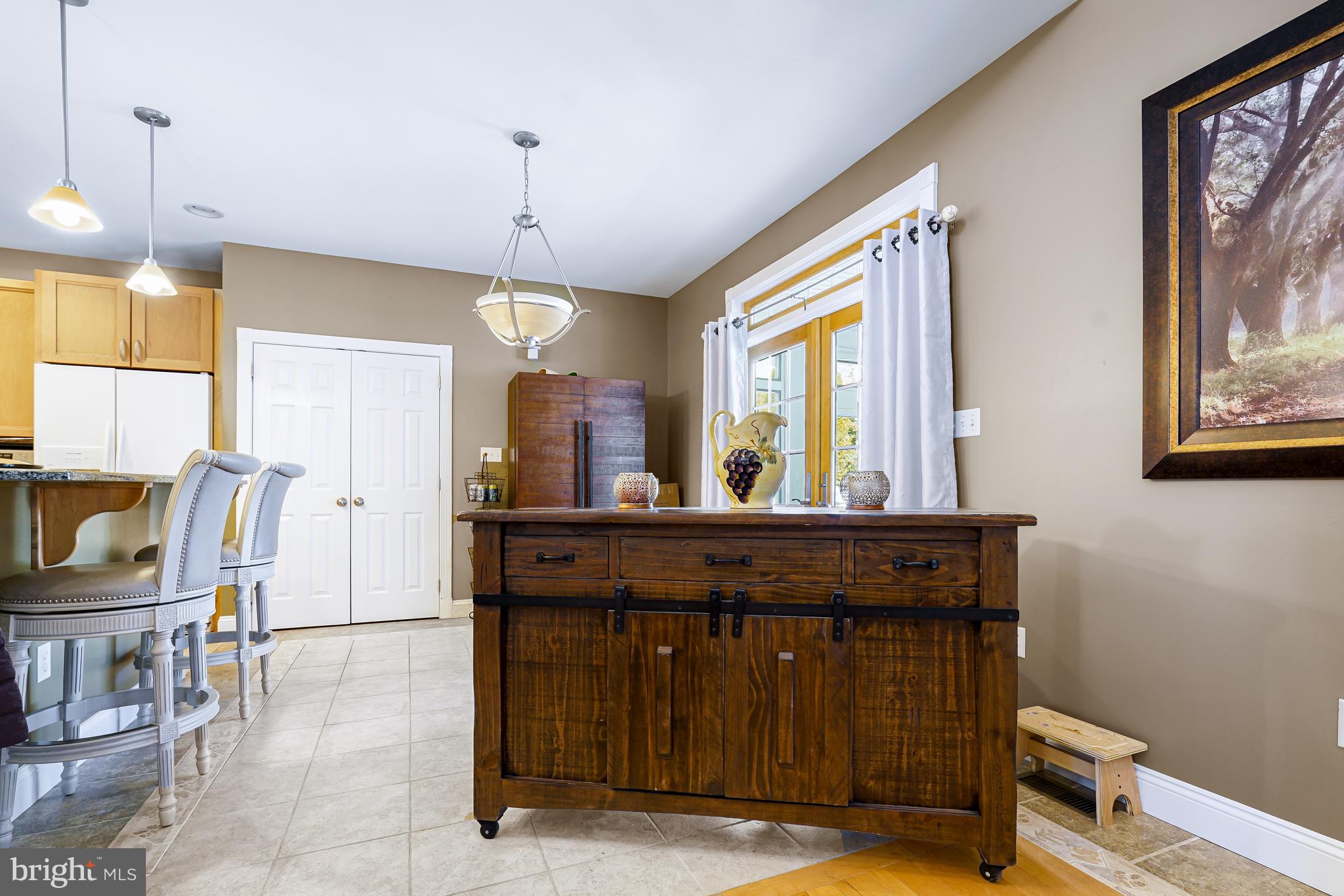 40 Riverside Drive Elkton, MD 21921 - Photo 18 of 44 View to Kitchen area