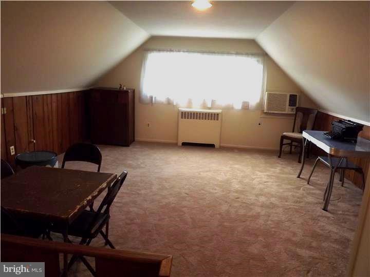 130 Plumtree Road Levittown, PA 19056 - Photo 17 of 23 Family Room