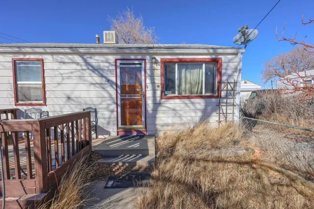 $125,000 | 126 Bellview Drive, Rock Springs, WY 82901