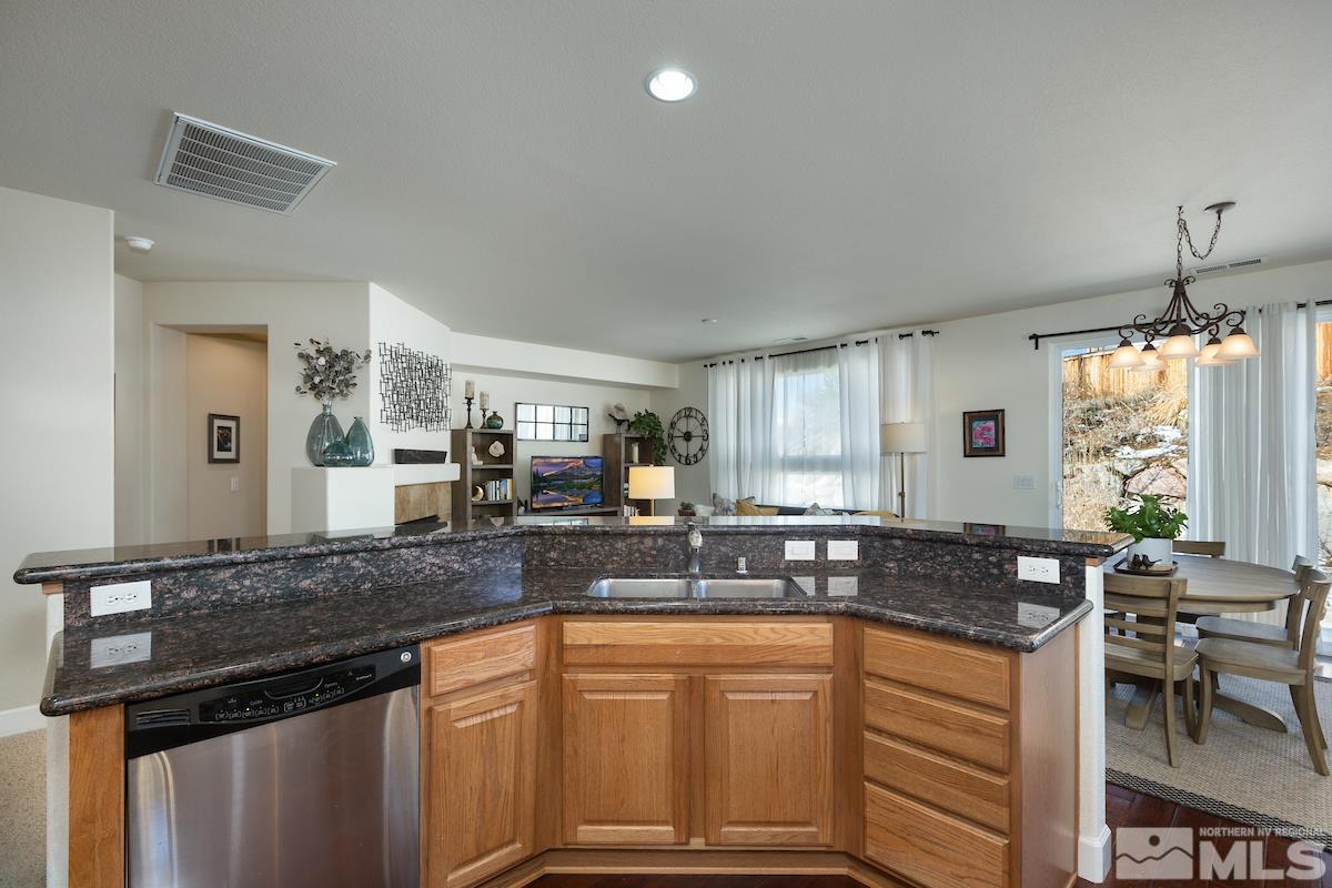 2565 Peavine Creek Road Reno, NV 89523 - Photo 11 of 26 Photo 11