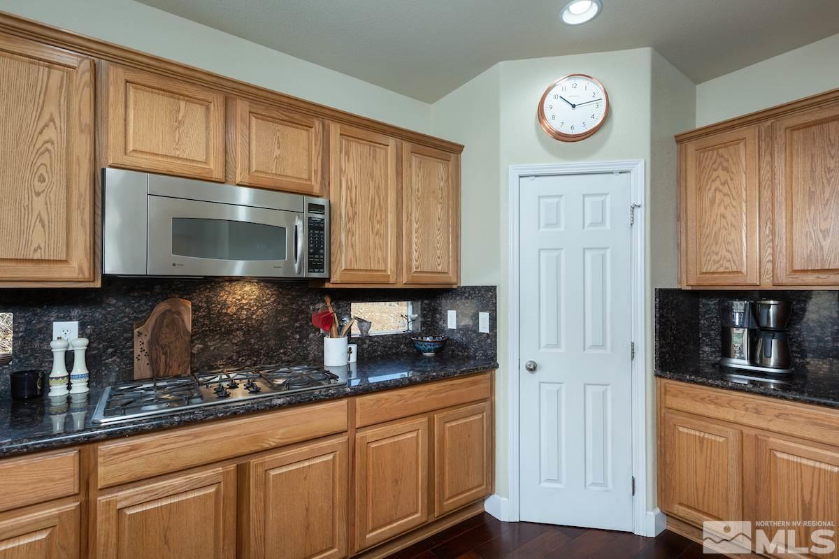 2565 Peavine Creek Road Reno, NV 89523 - Photo 12 of 26 Photo 12