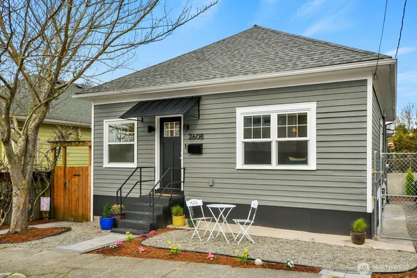 $783,000 | 2608 South Grand Street, Seattle, WA 98144