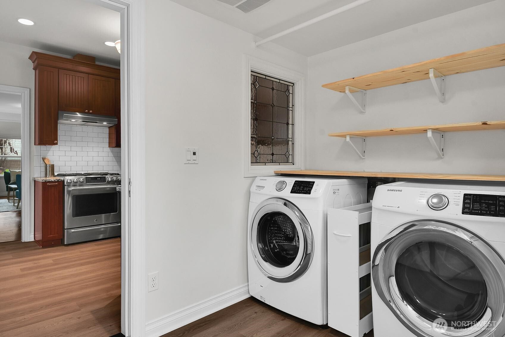 2608 South Grand Street Seattle, WA 98144 - Photo 18 of 35