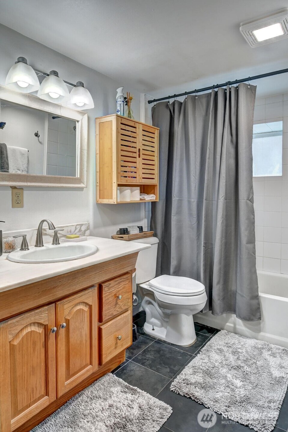 2608 South Grand Street Seattle, WA 98144 - Photo 32 of 35