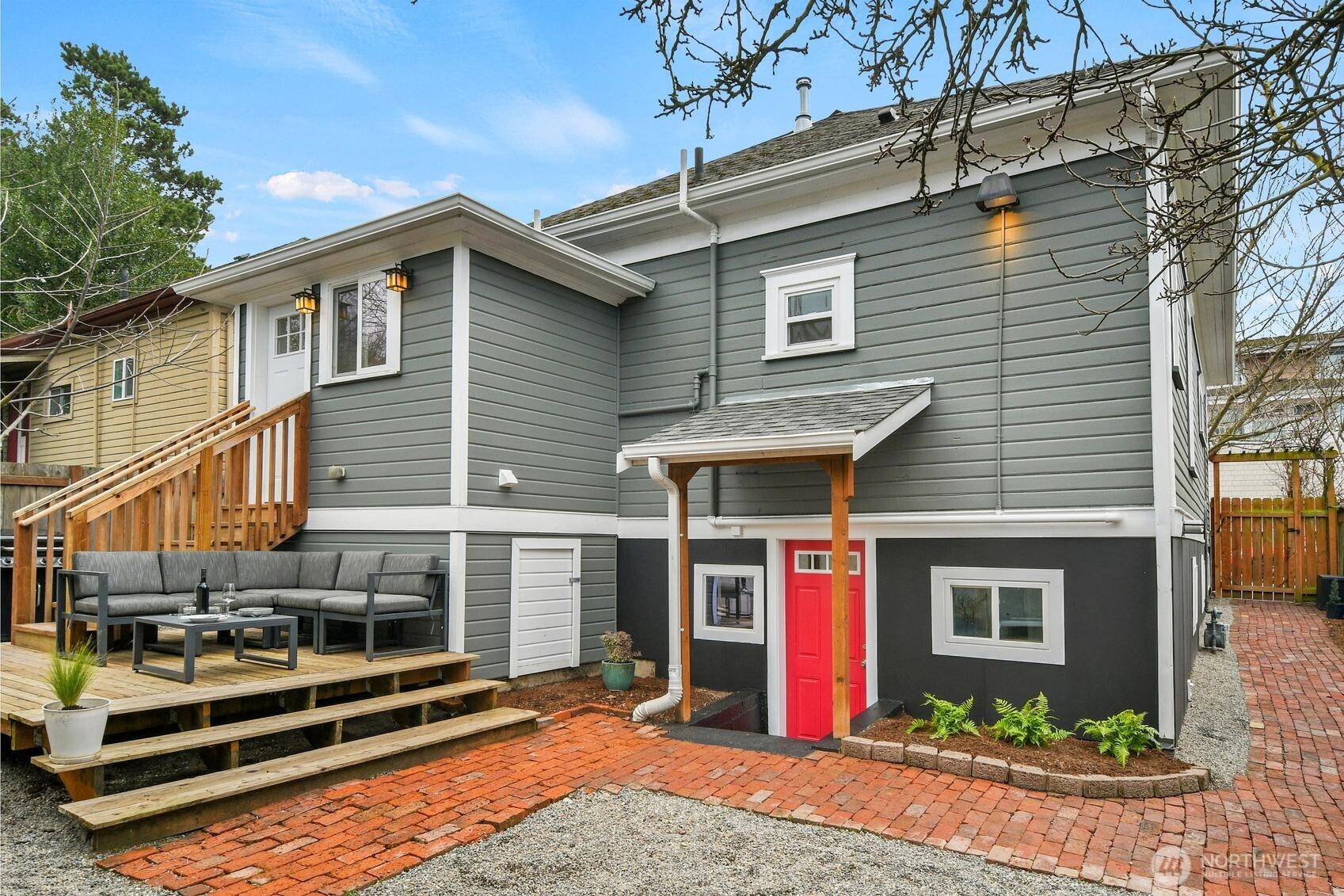 2608 South Grand Street Seattle, WA 98144 - Photo 6 of 35