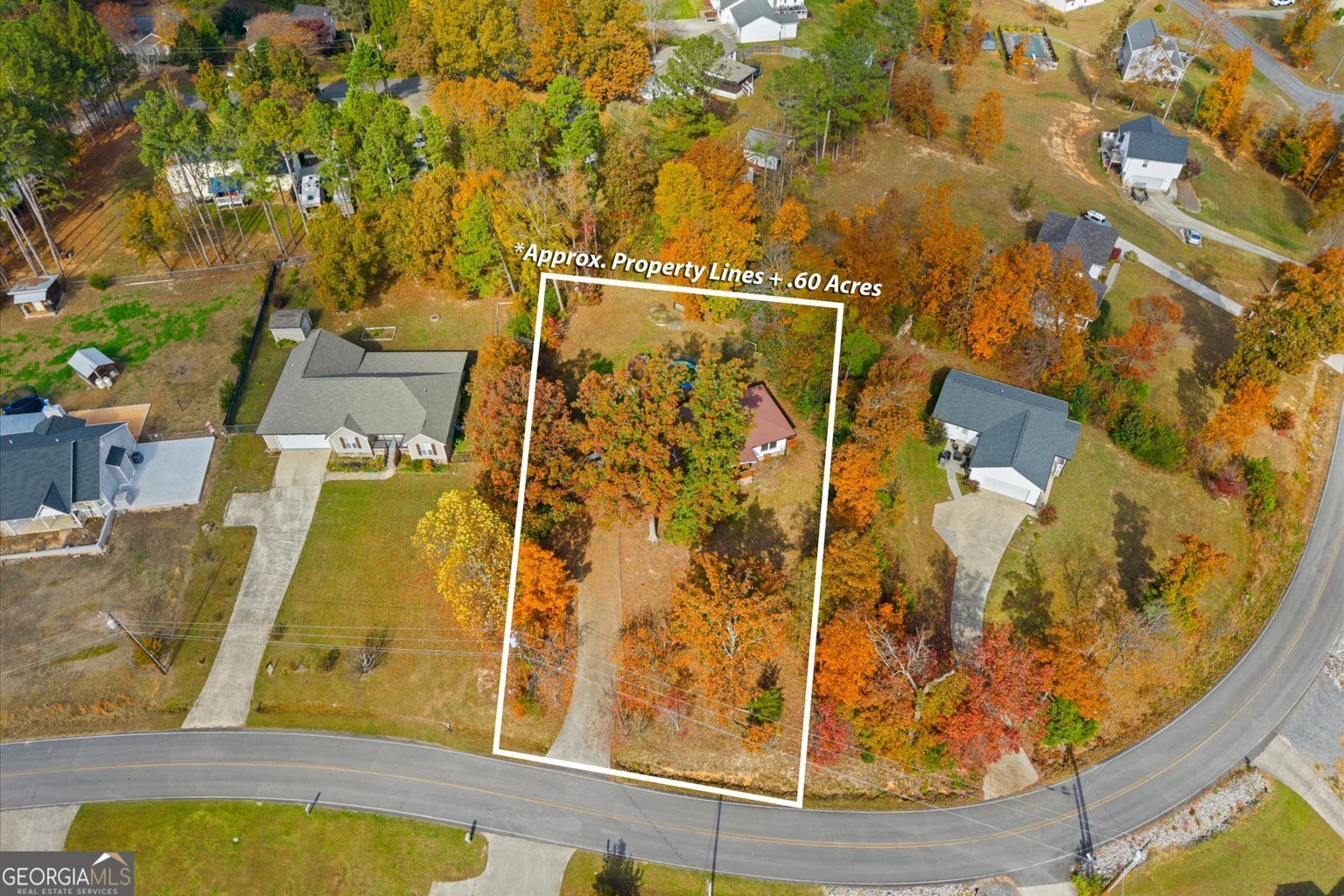 273 Ellis Circle Chatsworth, GA 30705 - Photo 4 of 43