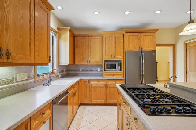 $875,000 | 1610 Monticello Lane, Waunakee, WI 53597