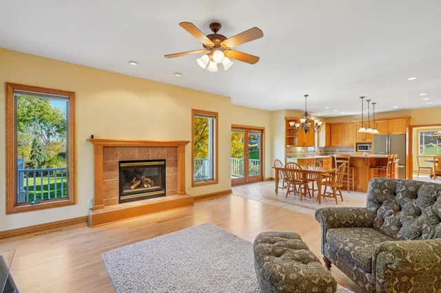 $875,000 | 1610 Monticello Lane, Waunakee, WI 53597