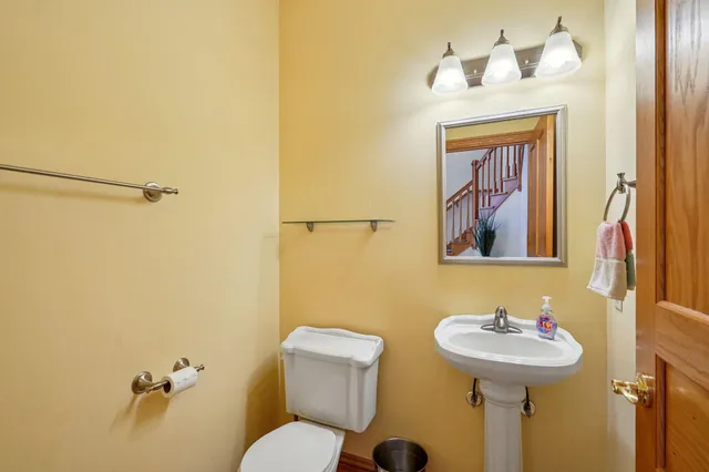 $849,900 | 1610 Monticello Lane, Waunakee, WI 53597