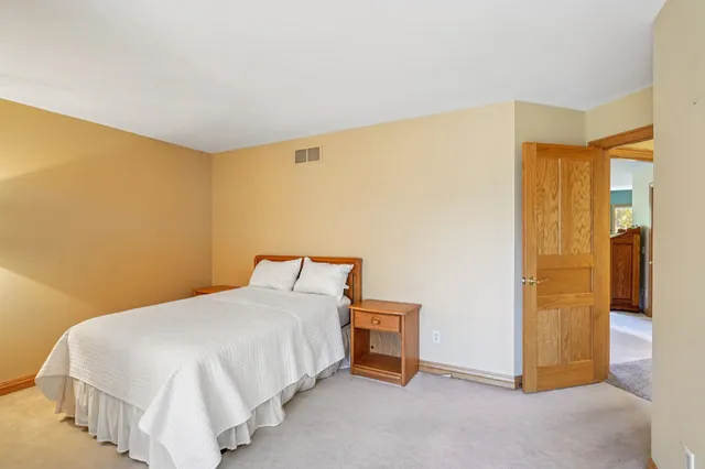 $875,000 | 1610 Monticello Lane, Waunakee, WI 53597