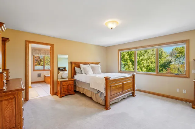 $849,900 | 1610 Monticello Lane, Waunakee, WI 53597