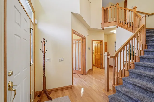 $875,000 | 1610 Monticello Lane, Waunakee, WI 53597