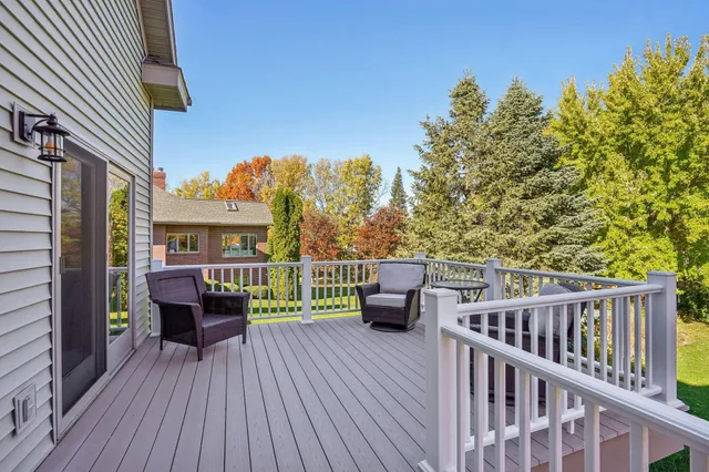 $875,000 | 1610 Monticello Lane, Waunakee, WI 53597