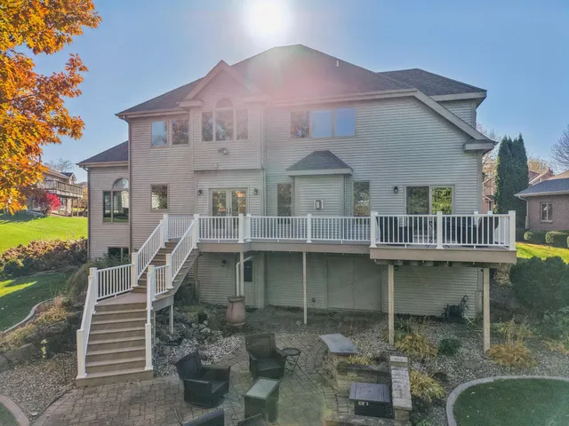 $849,900 | 1610 Monticello Lane, Waunakee, WI 53597