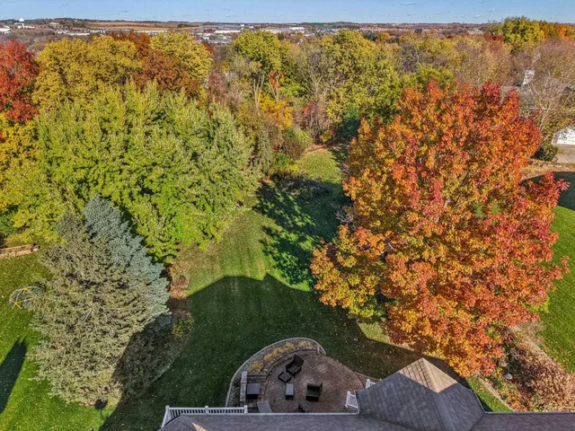 $875,000 | 1610 Monticello Lane, Waunakee, WI 53597
