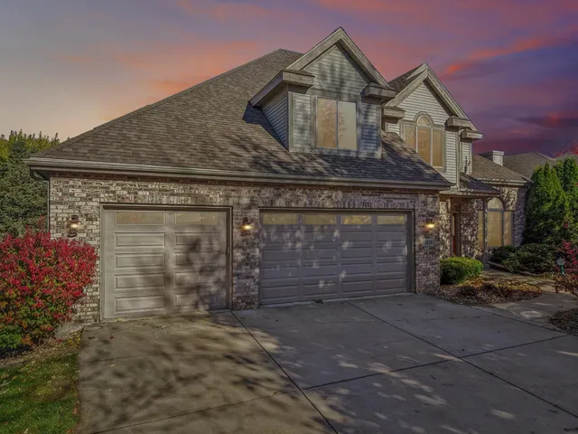 $875,000 | 1610 Monticello Lane, Waunakee, WI 53597