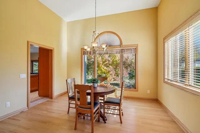 $875,000 | 1610 Monticello Lane, Waunakee, WI 53597