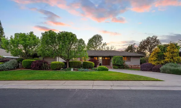 $1,100,000 | 1548 Barnett Circle, Carmichael, CA 95608