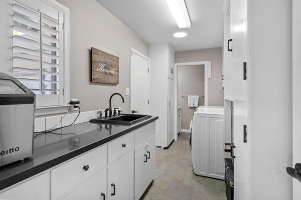 $1,100,000 | 1548 Barnett Circle, Carmichael, CA 95608