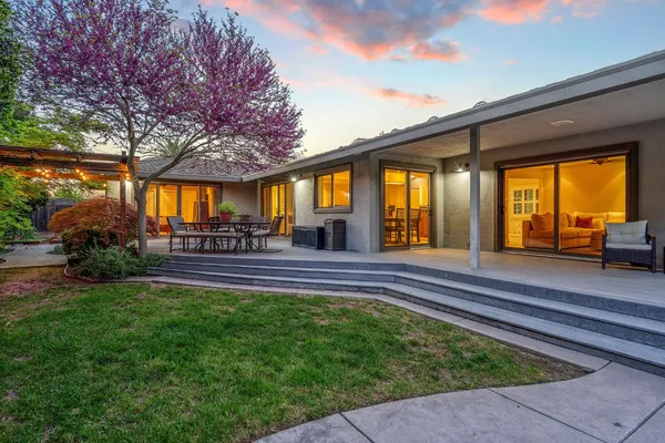 $1,100,000 | 1548 Barnett Circle, Carmichael, CA 95608