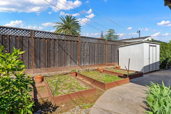 $1,100,000 | 1548 Barnett Circle, Carmichael, CA 95608