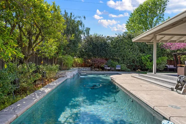 $1,100,000 | 1548 Barnett Circle, Carmichael, CA 95608