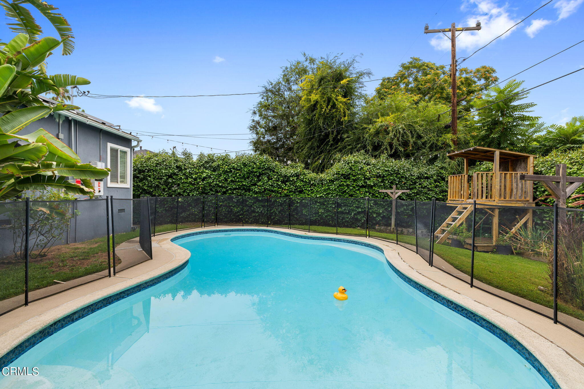 3127 Thurin Avenue Altadena, CA 91001 - Photo 17 of 23 a view of a backyard with swimming pool