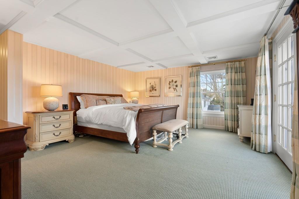 687 Boston Post Road Weston, MA 02493 - Photo 17 of 36