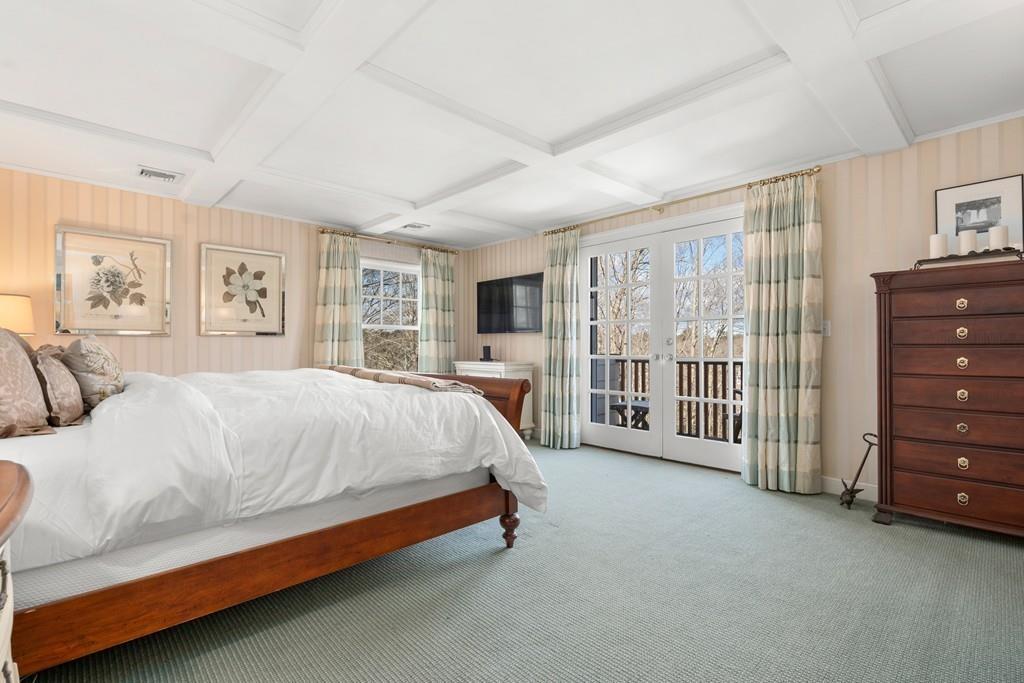 687 Boston Post Road Weston, MA 02493 - Photo 18 of 36